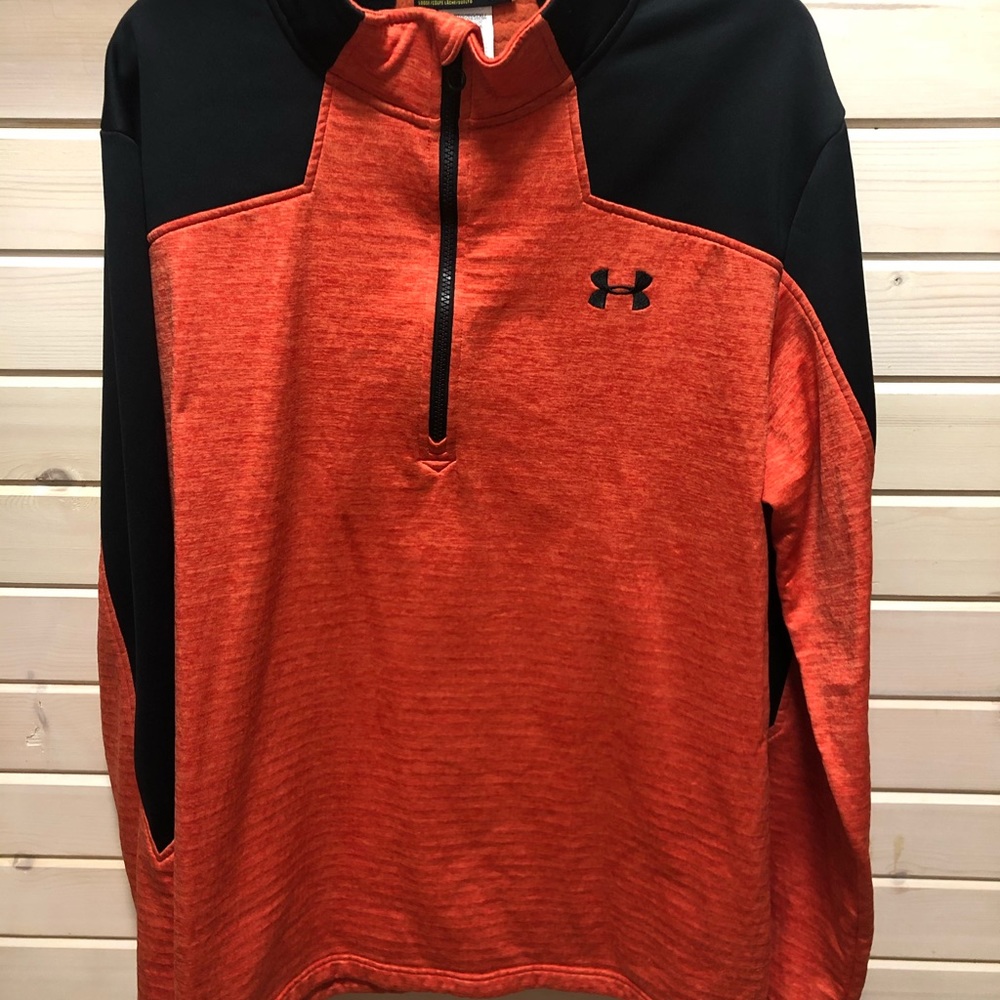 Under Armour sweatshirt